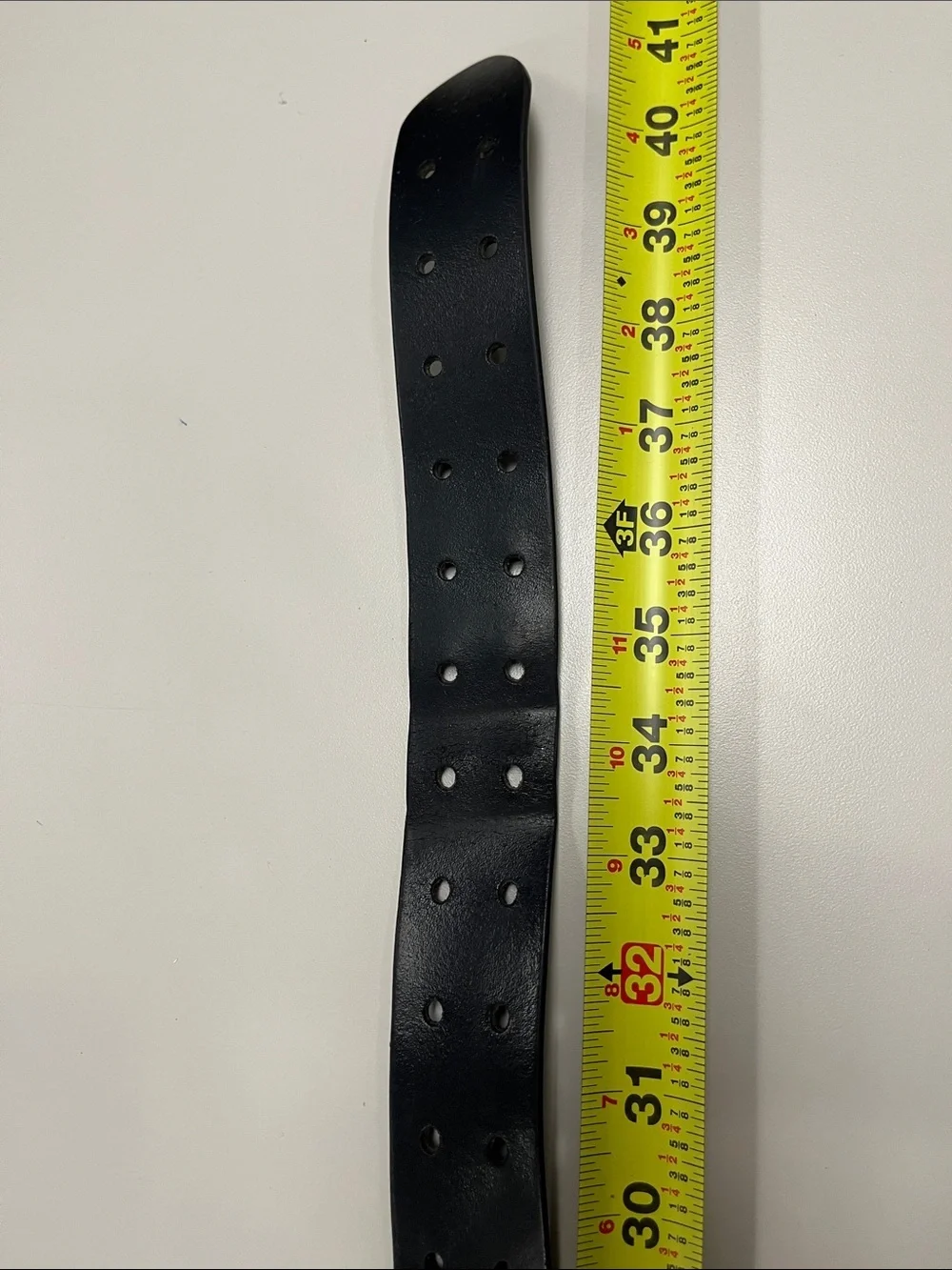 Dickies Black Double Prong Leather Work Belt size small 30-32
